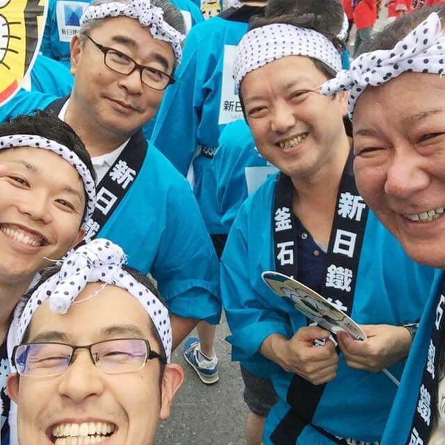 毎年8月に釜石市内で行われる「釜石よいさ」。釜石の夏を彩るイベントとして市民に親しまれているお祭りです。会社の仲間たちと参加します！