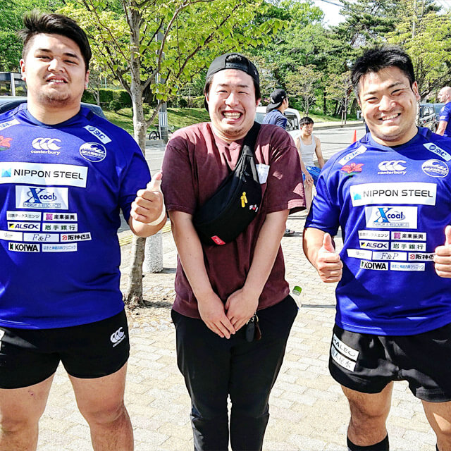 『鉄と魚とラグビーの街、釜石』一緒に働く仲間には釜石シーウェイブスで活躍する選手もいます。みんな応援しています！
